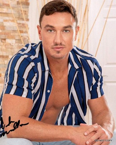 Cade maddox autographed - maddox,